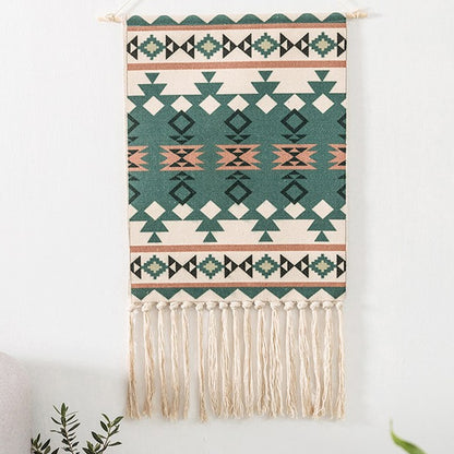 Bohemian Geometric Macramé Tapestry Wall Hangings - Handmade Cotton Linen Décor with Tassel Accents