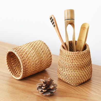 Rattan Handmade Storage Basket for Household Items, Tableware, Tea Ceremony Accessories, Cosmetics, Pens, and Decorative Purposes