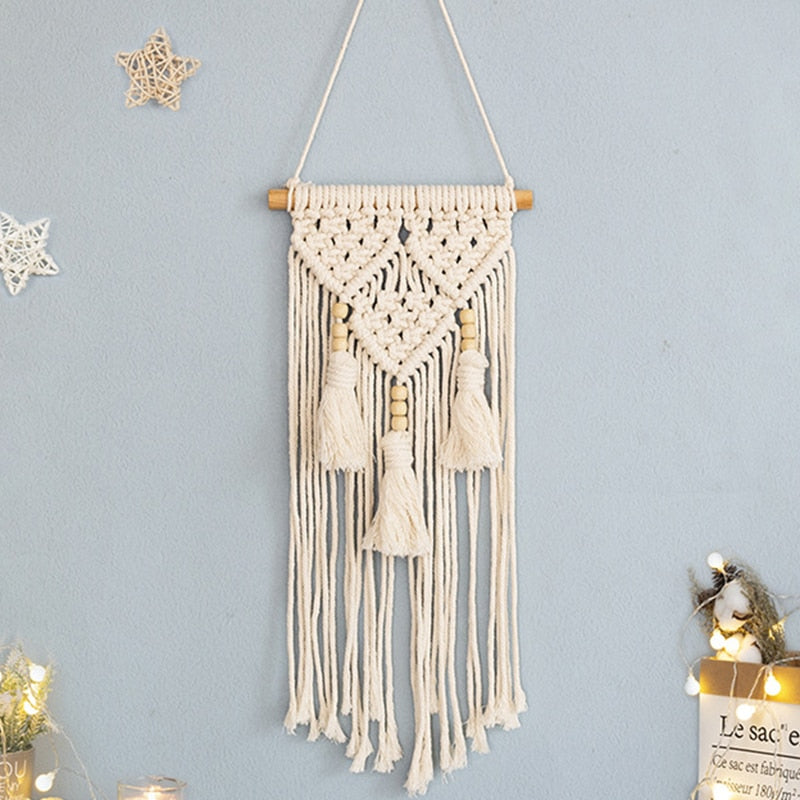 Bohemian Geometric Macramé Tapestry Wall Hangings - Handmade Cotton Linen Décor with Tassel Accents