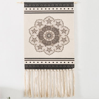 Bohemian Geometric Macramé Tapestry Wall Hangings - Handmade Cotton Linen Décor with Tassel Accents