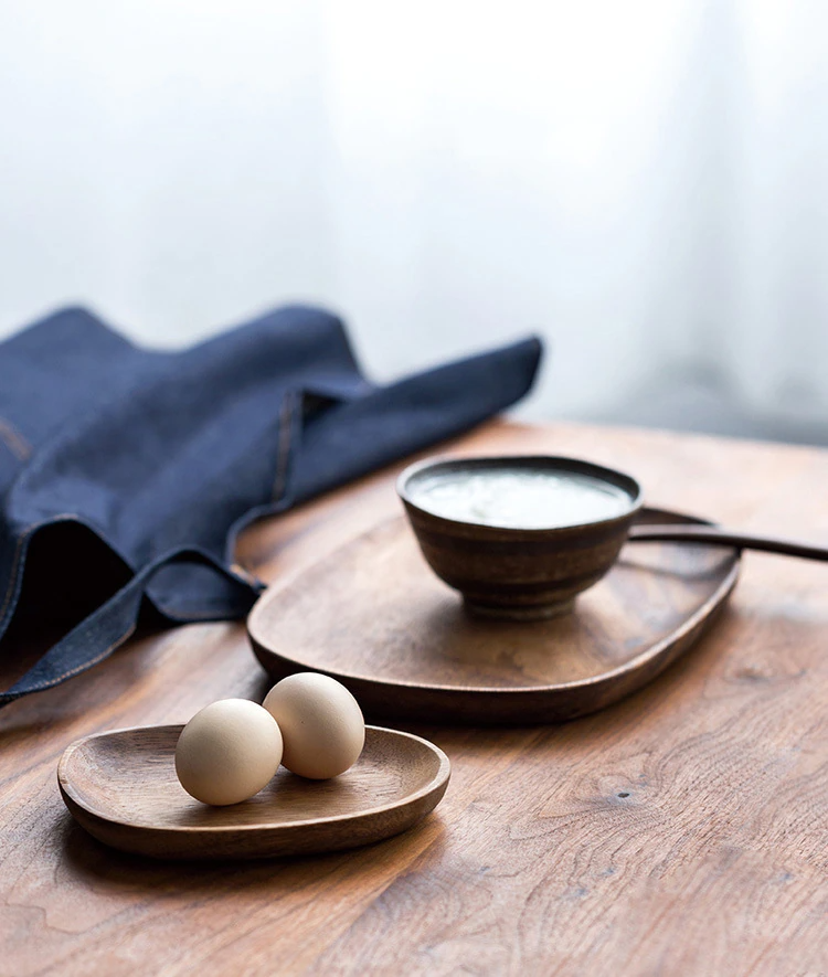 Eco-Friendly Acacia Wooden Tray - Solid Wood Sushi, Cake, Salad, Fruit, and Tea Tray for your Dining Room or Kitchen