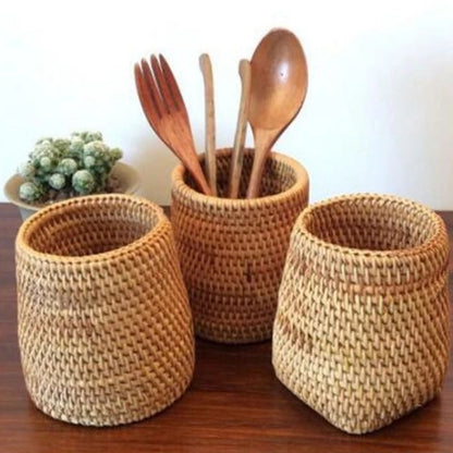 Rattan Handmade Storage Basket for Household Items, Tableware, Tea Ceremony Accessories, Cosmetics, Pens, and Decorative Purposes