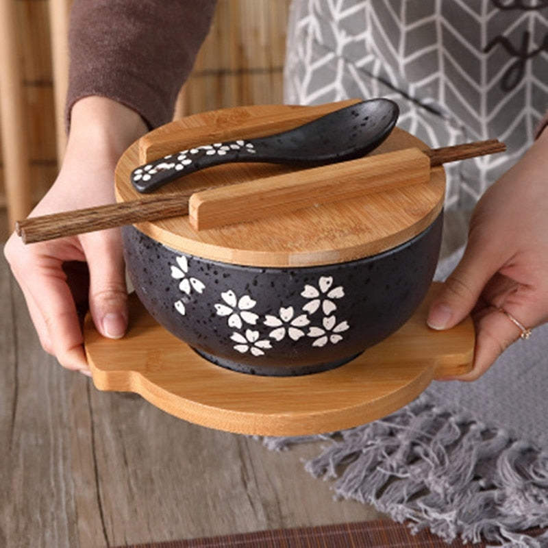 Japanese Instant Noodles Tableware Set with Ceramic Bowl, Wooden Spoon, and Chopsticks